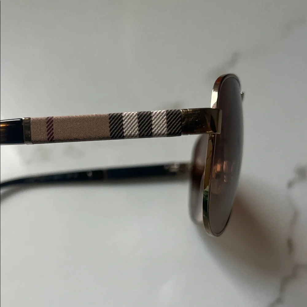 Burberry Brown and Gold Aviator Sunglasses - Picture 5 of 11